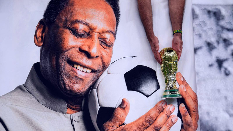 Famous soccer quotes by Pelé