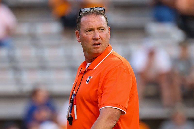 Scot Loeffler - Lowest paid college football coaches 