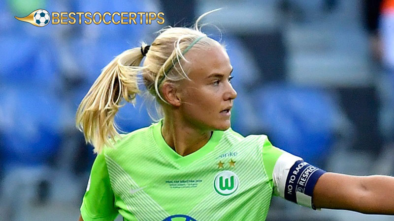 Best denmark soccer players: Pernille Harder