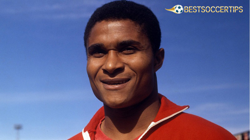 Who is the best finisher in football: Eusébio