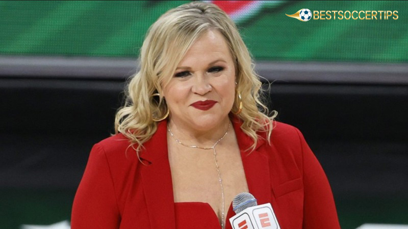 Espn female sports reporters: Holly Rowe
