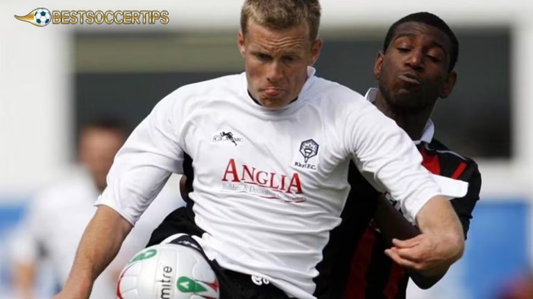 Top 10 football players with most hat tricks in history