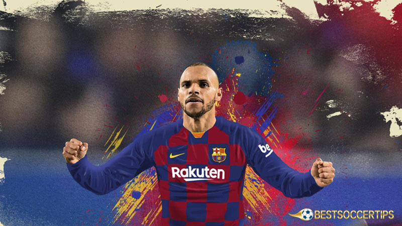 Who is the highest paid player in fc barcelona: Martin Braithwaite