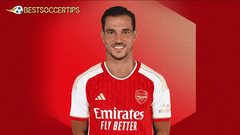 Famous number 17 soccer players: Cedric Soares (Arsenal)
