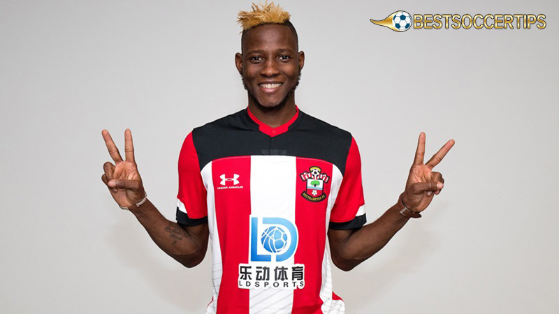 Strongest soccer player: Moussa Djenepo (Southampton)