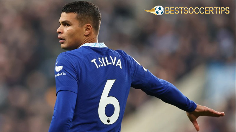 Football players number 6: Thiago Silva (Chelsea)