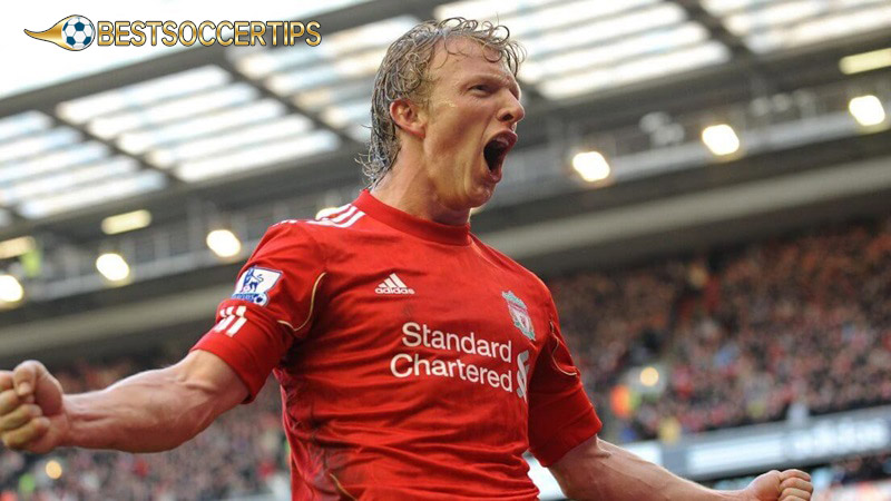 Number 18 soccer players: Dirk Kuyt (Liverpool FC)