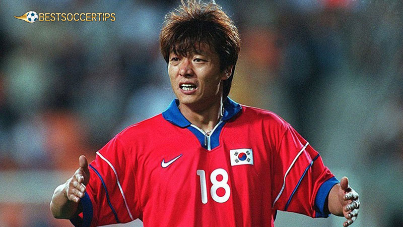 Best Korean soccer player: Hwang Sun-Hong (1988-2002, 103 caps, 50 goals)