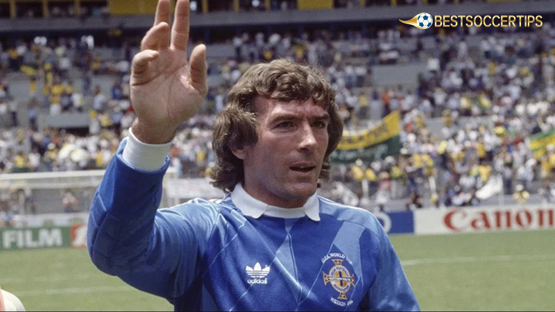 Best players to play for Tottenham: Pat Jennings 1964 to 1977 & 1985 to 1986