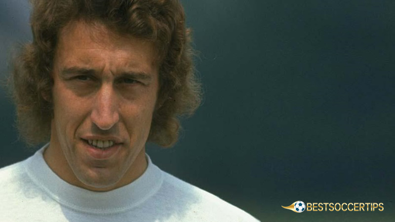 Who is the best Tottenham player ever: Martin Chivers 1968 to 1976