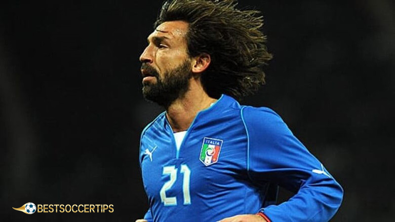 Famous football players with number 21: Andrea Pirlo – AC Milan, Juventus & Italy