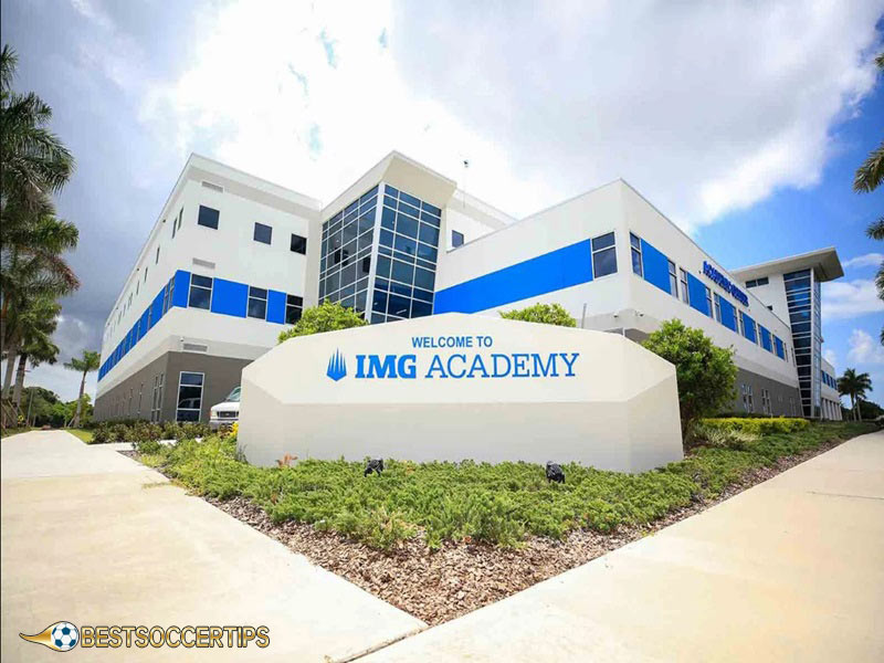 The best soccer academy in USA: IMG Academy