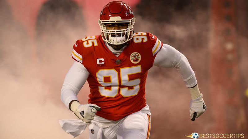 Who is the best defensive player in the nfl 2023 - Chris Jones