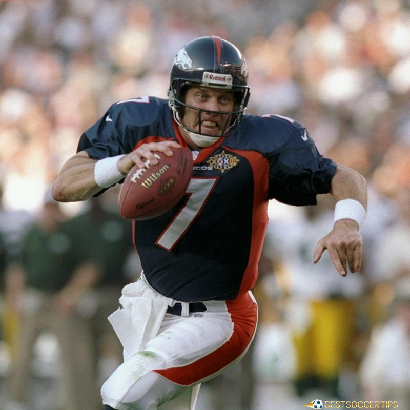 Who is the best nfl player in history- John Elway