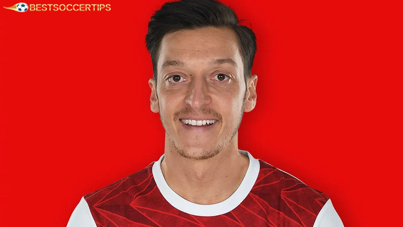 Mesut Ozil - Top assist all time football