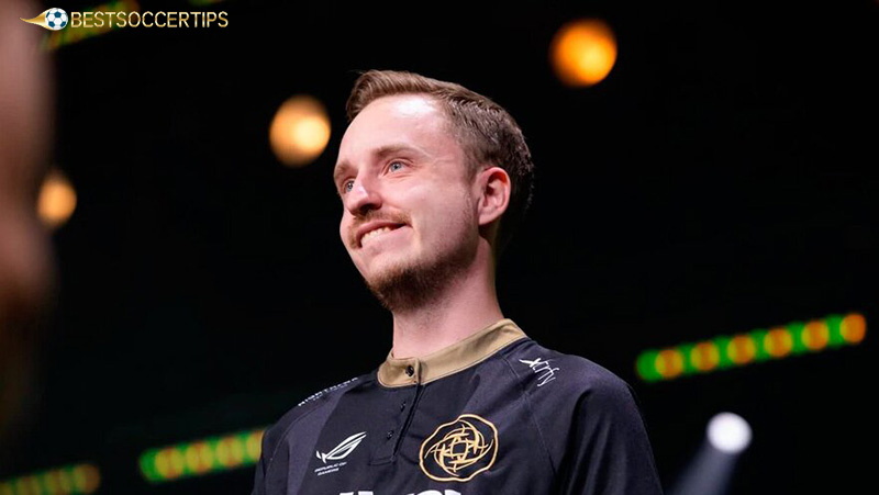 GeT_RiGhT - Best esports players