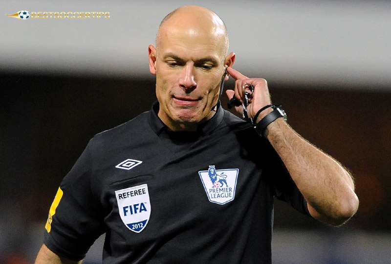 Howard Webb - Best referee in the world​