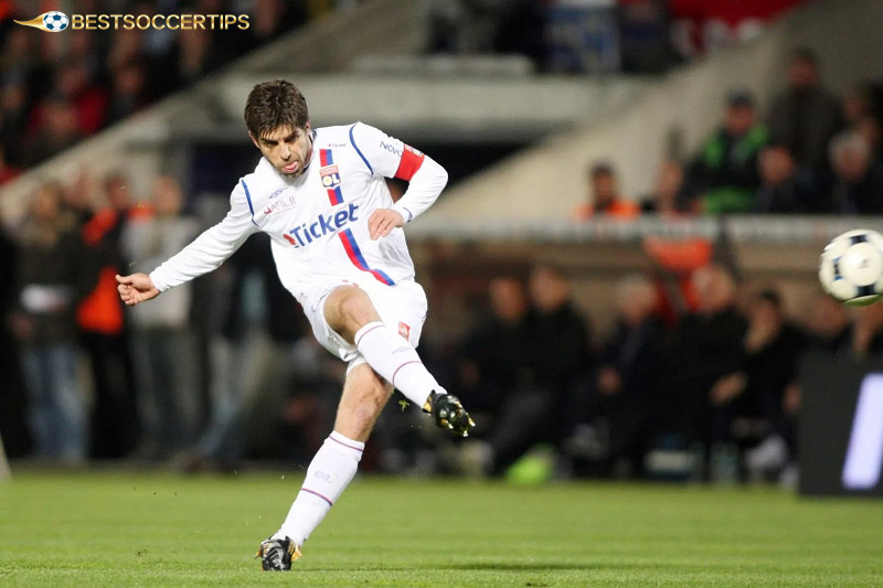 Juninho - Best free kick taker