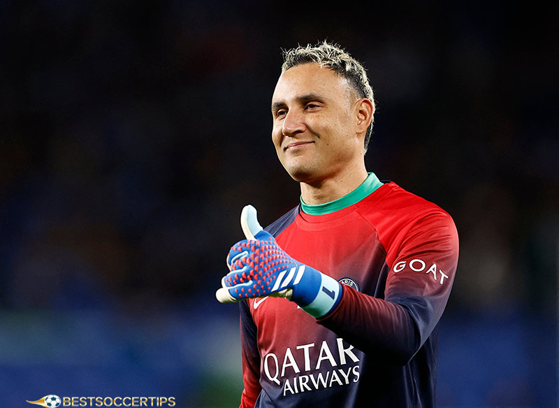 Keylor Navas - Most charitable football players