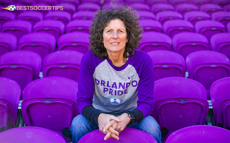 Michelle Akers - FIFA women's world cup top goal scorers​