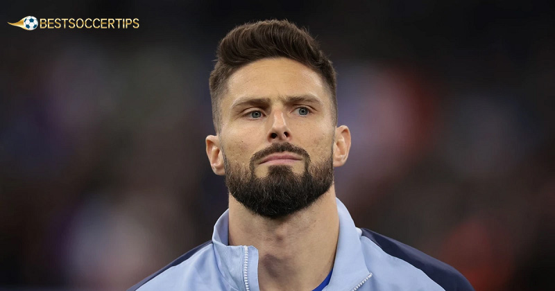 Olivier Giroud - Top strikers in the Premier League​
