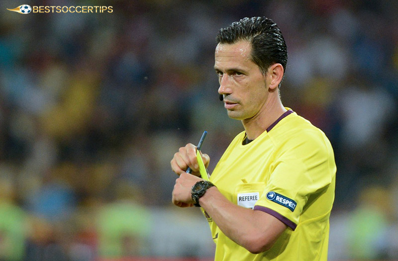 Pedro Proenca - The best soccer referee in the world​