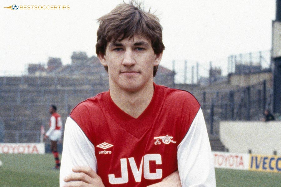 Tony Adams - On the Premier League captains list