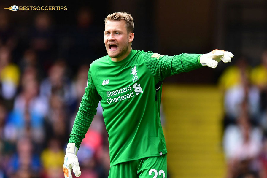 Who is the most educated footballer in the world - Simon Mignolet