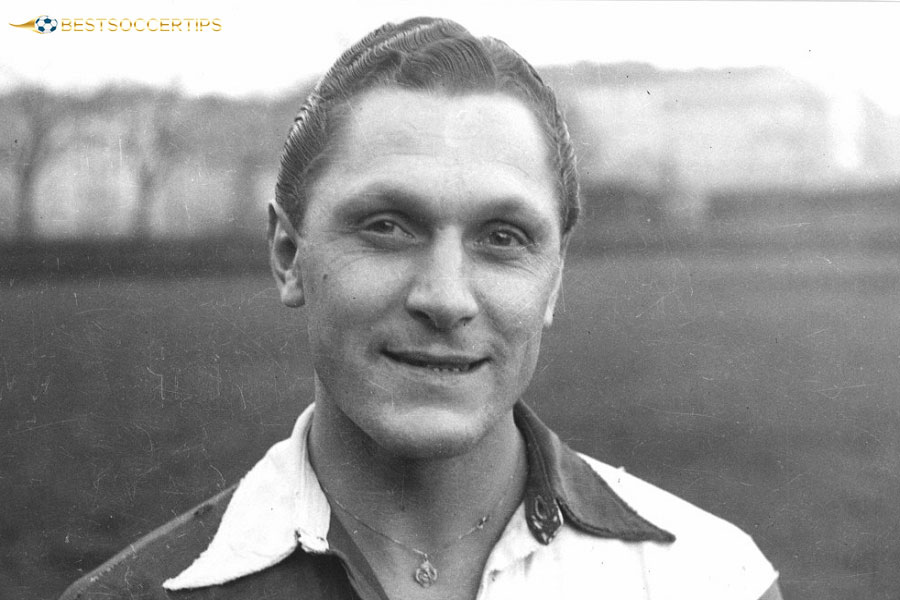 Josef Bican - In the top 10 highest scorer in soccer