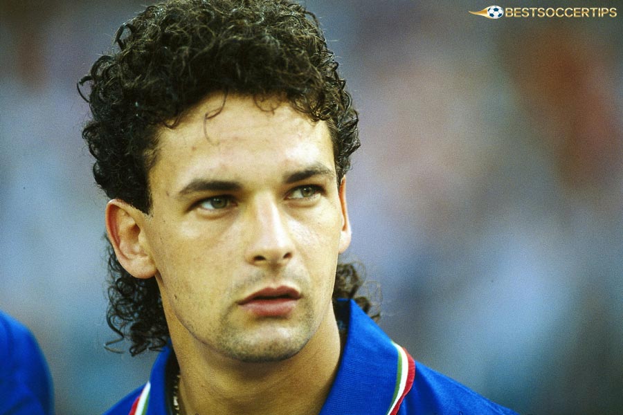 Roberto Baggio - Italian football top scorers