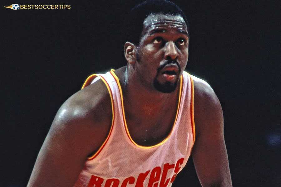 Moses Malone - NBA rebound leaders