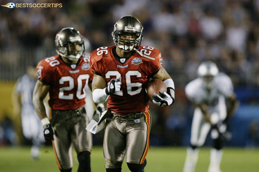 Tampa Bay Buccaneers (2002) - Top defenses in the NFL