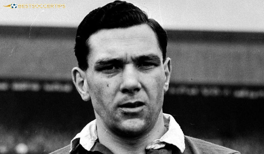 Arthur Rowley – The great striker with the historic scoring record