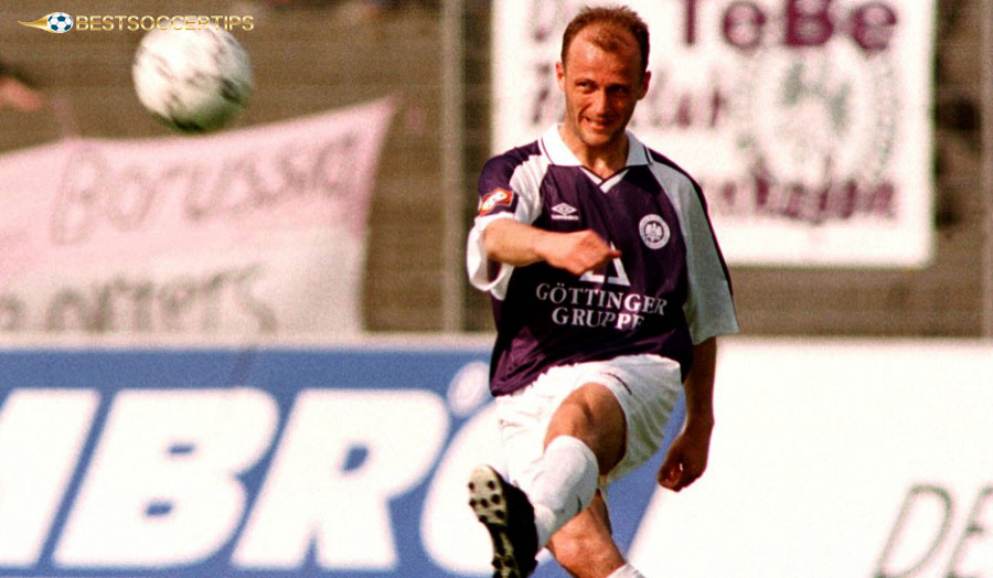 Artim Sakiri - Scored against England from a corner kick, a kick that left all of Europe stunned