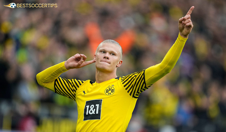 Erling Haaland – A goal-scoring machine with outstanding speed and strength