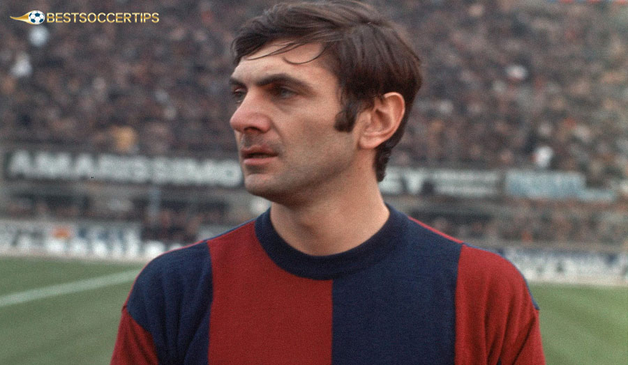Giacomo Bulgarelli - Conductor and soul of Bologna with 488 matches in the club's history
