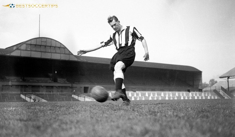 Jackie Milburn - Legend of the Golden Age, Pride of Tyneside