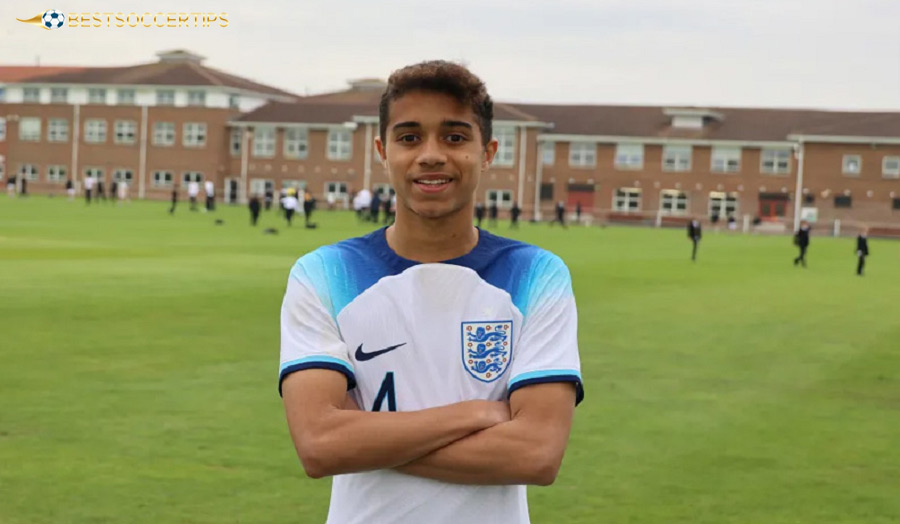 Josh King – Speedy striker, outstanding in sharp counter-attacks