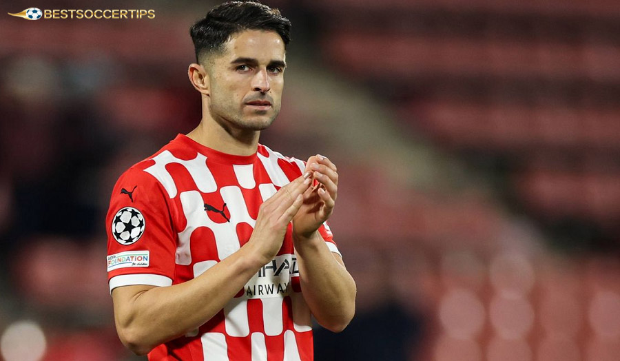 Juanpe – Solid centre-back, good at reading the game, often saves the defence