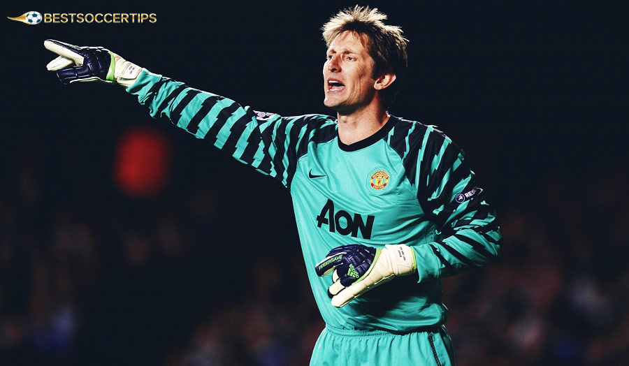 Van der Sar – The cool king with the save that decided the Champions League title