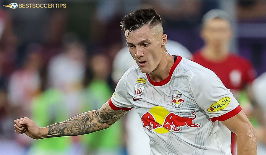 Benjamin Šeško – Young, strong and fast striker, suitable for second half goals