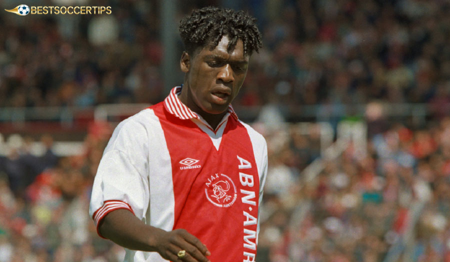 Clarence Seedorf - A complete midfielder with excellent shooting and creating ability