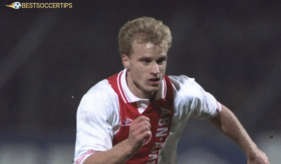 Dennis Bergkamp - Technical maestro, master of assists and exquisite finishing