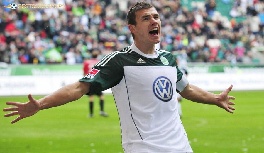 Edin Džeko – Legendary top scorer brings Wolfsburg to the top of Bundesliga