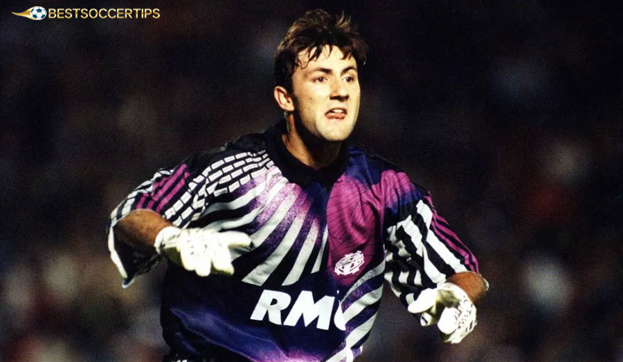 Fabien Barthez - Veteran goalkeeper helps Toulouse keep clean sheets in many important matches