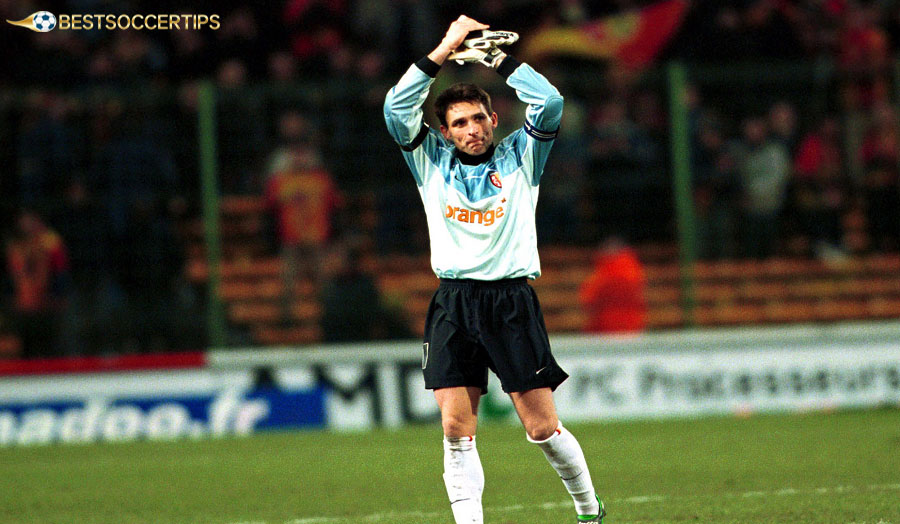 Guillaume Warmuz - Legendary goalkeeper contributes to improving the ability to win bets in low-scoring matches