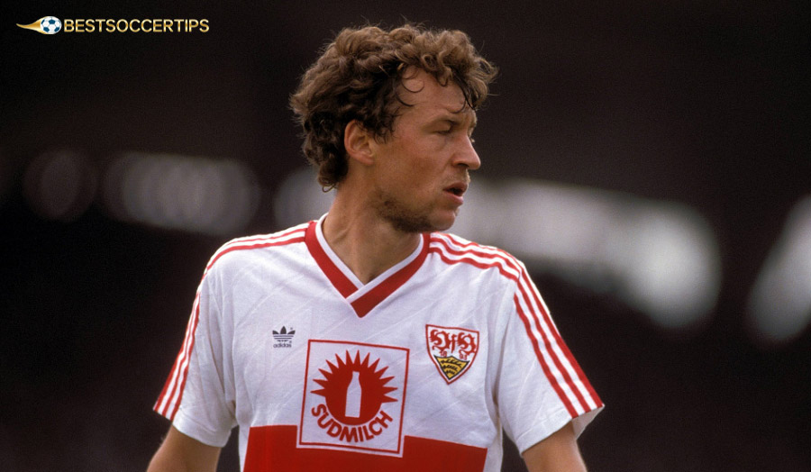 Karl Allgöwer – Excellent long-range midfielder and mainstay for many seasons