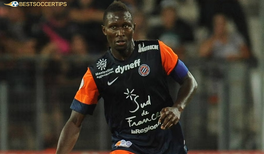 Mapou Yanga-Mbiwa – The leading center back from the training camp, an important link in the historic championship season