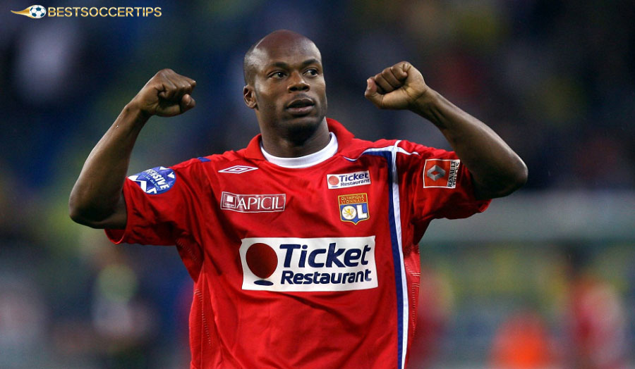 Sylvain Wiltord - Speedy striker, counter-attacking specialist and international experience