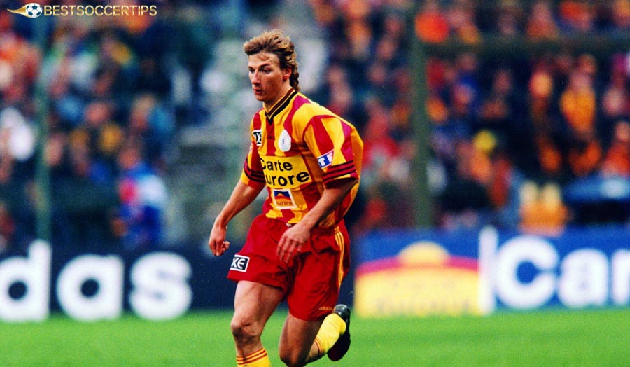 Tony Vairelles - Passionate striker, suitable for “First Half Goal” and “First Team to Score” bets